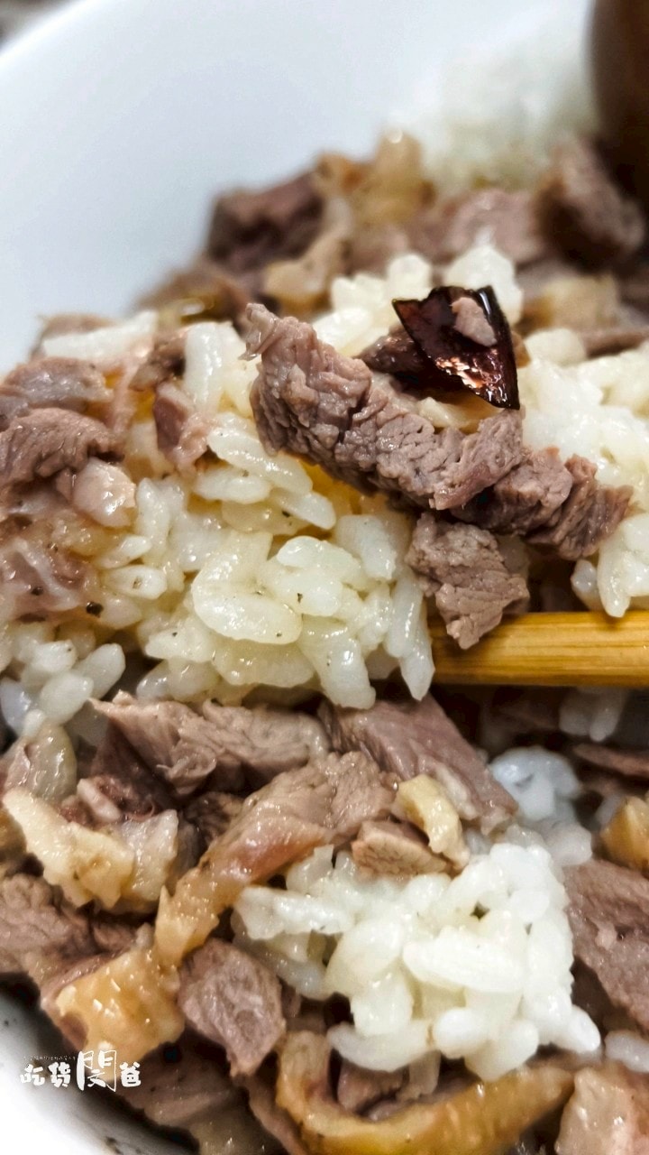 喜峰街當歸鴨麵線鴨肉飯│高雄三民│隱藏版│60年在地老店便宜好吃、份量大！一吃愛上！