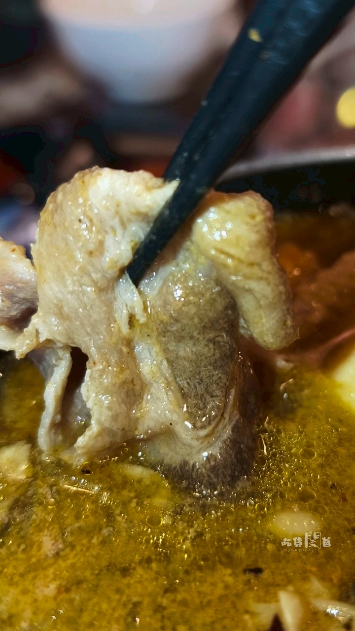 勇記無敵蘿蔔糕|高雄鳳山|還有炸芋頭酥、麻辣鍋、臭豆腐,也是非常無敵! - 第28張圖 勇記無敵蘿蔔糕|高雄鳳山|還有炸芋頭酥、麻辣鍋、臭豆腐,也是非常無敵!