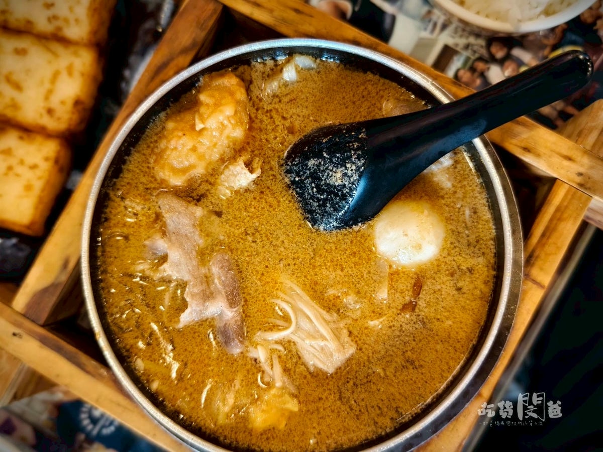 勇記無敵蘿蔔糕|高雄鳳山|還有炸芋頭酥、麻辣鍋、臭豆腐,也是非常無敵! - 第27張圖 勇記無敵蘿蔔糕|高雄鳳山|還有炸芋頭酥、麻辣鍋、臭豆腐,也是非常無敵!