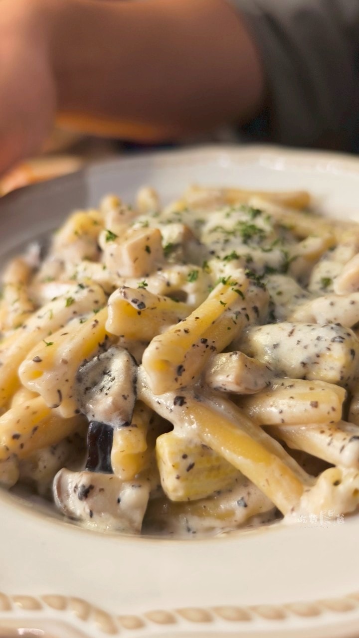 參粮蒔PASTA|高雄前金|隱藏版超派披薩、義大利麵、超醬燉飯吃起來吧! - 第15張圖 參粮蒔PASTA|高雄前金|隱藏版超派披薩、義大利麵、超醬燉飯吃起來吧!