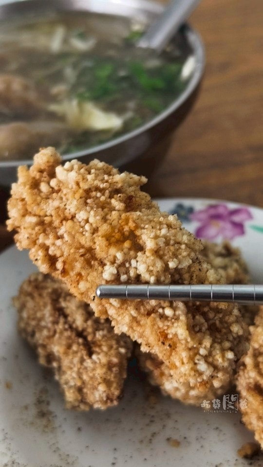 古早味土魠魚碗粿|高雄前鎮,炸魚超讚!肉粽碗粿Q彈,肉羹口感更是討喜! - 第21張圖 古早味土魠魚碗粿|高雄前鎮,炸魚超讚!肉粽碗粿Q彈,肉羹口感更是討喜!