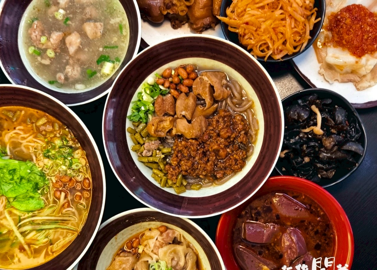 御麵館｜高雄前鎮｜地道四川麻辣麵、肥腸炸醬乾粉，不浮誇！包你一吃會愛上！