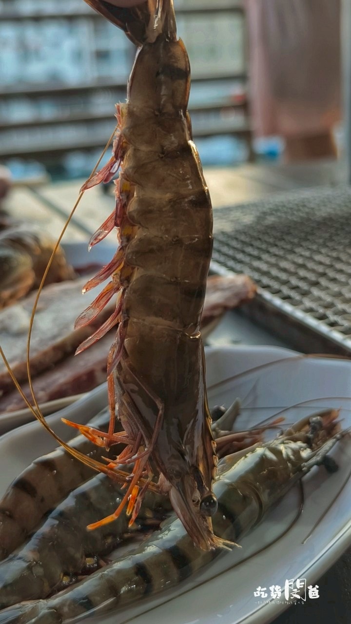 澎島之星｜澎湖吃到飽｜這間很狂！海鮮、肉肉吃到飽、胡椒鳳螺無限吃！口袋餅無限嗑！