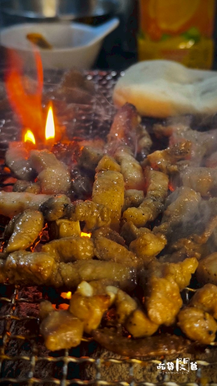 澎島之星｜澎湖吃到飽｜這間很狂！海鮮、肉肉吃到飽、胡椒鳳螺無限吃！口袋餅無限嗑！