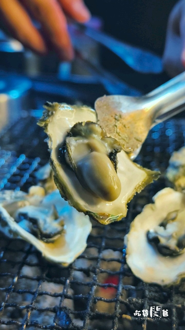 澎島之星｜澎湖吃到飽｜這間很狂！海鮮、肉肉吃到飽、胡椒鳳螺無限吃！口袋餅無限嗑！
