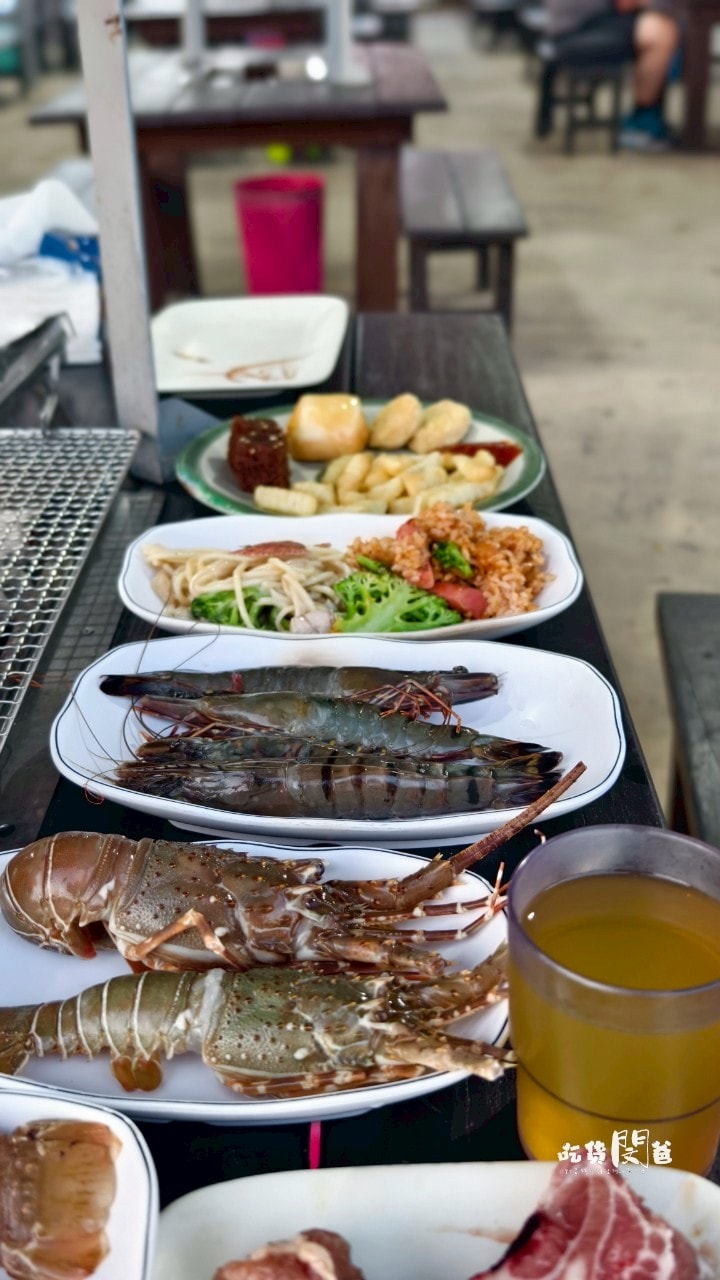 澎島之星｜澎湖吃到飽｜這間很狂！海鮮、肉肉吃到飽、胡椒鳳螺無限吃！口袋餅無限嗑！