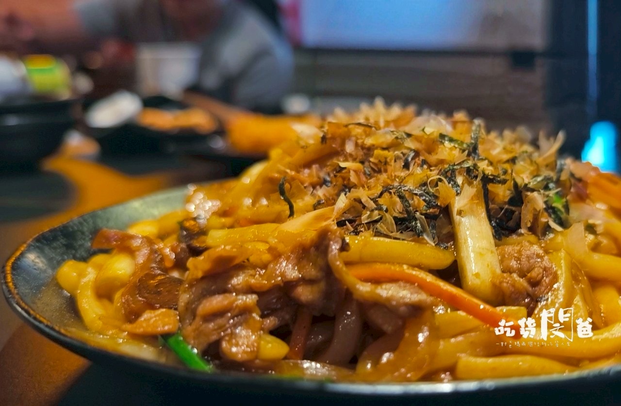 開串吃到飽餐廳│高雄三民│白天吃到消夜場的全方位吃到飽，聚餐約會吃飯的首選！