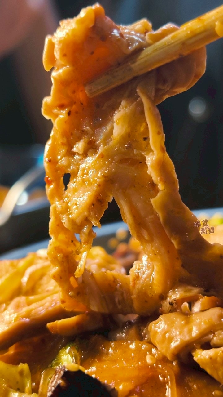 呷辣麻辣乾鍋|高雄三民|高醫最強宵夜場、熱河街覓食首選!一吃會愛上! - 第32張圖 呷辣麻辣乾鍋|高雄三民|高醫最強宵夜場、熱河街覓食首選!一吃會愛上!