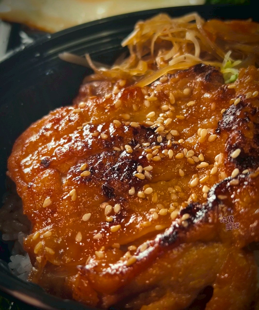 和暖日式定食｜高雄岡山｜丼飯強、餐盒狂！久久寵愛自己一次的美味，就是這款！