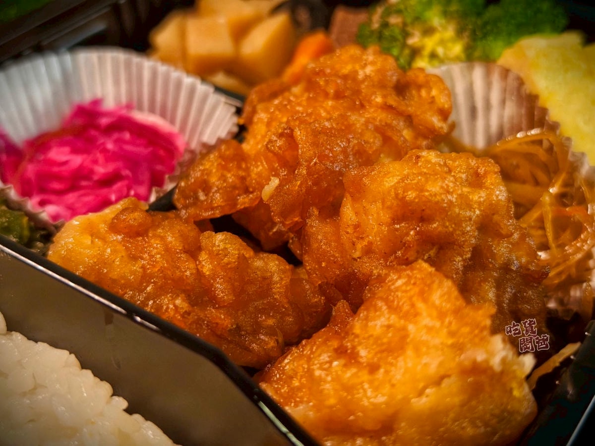 和暖日式定食｜高雄岡山｜丼飯強、餐盒狂！久久寵愛自己一次的美味，就是這款！