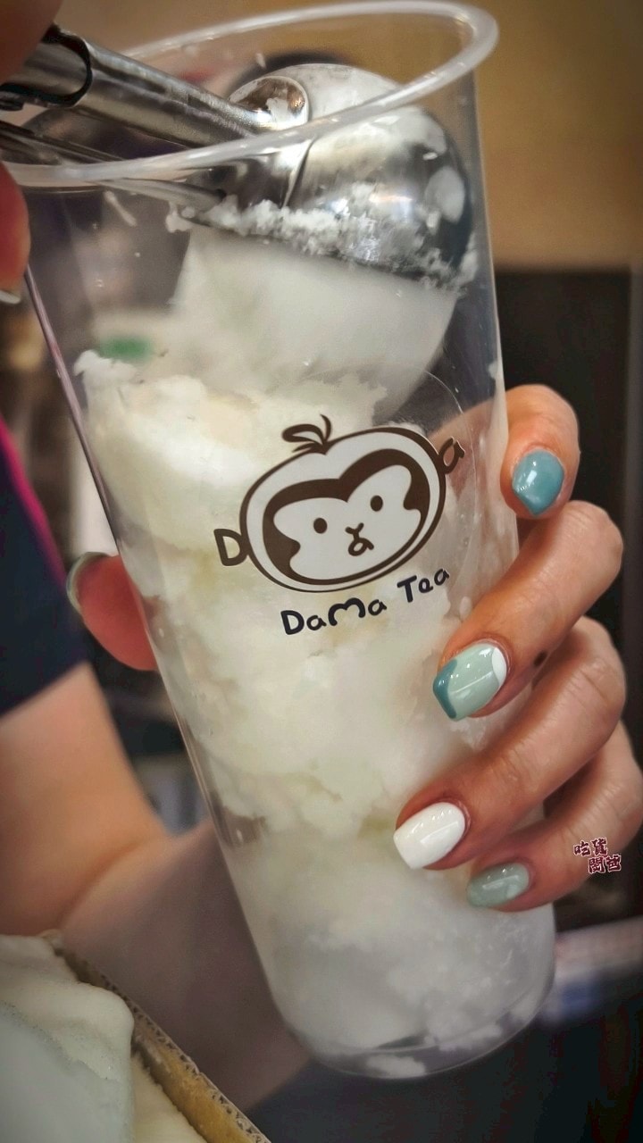 大麻紅茶冰鳳西店｜超扯！流沙爆漿厚片吐司爆好吃，再來杯紅茶冰超爽！
