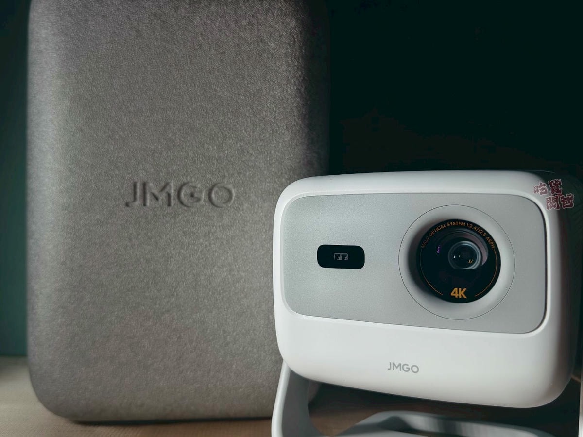JMGO堅果 N1S 4K 目氪三色雷射投影機,輕鬆帶著走的行動電影院,你會愛上! - 第4張圖 JMGO堅果 N1S 4K 目氪三色雷射投影機,輕鬆帶著走的行動電影院,你會愛上!