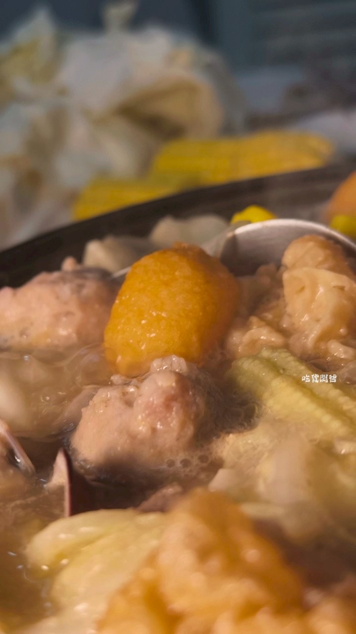 老牌石頭火鍋|高雄三民|一鍋入魂最傳統的火鍋,還是這間最迷人,你會愛上! - 第28張圖 老牌石頭火鍋|高雄三民|一鍋入魂最傳統的火鍋,還是這間最迷人,你會愛上!