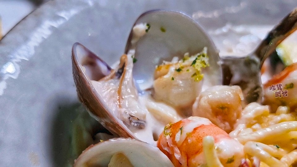 夏德莉鳳山店2.0|超人氣巷弄隱藏版,是甜點店?義大利麵店?定食專賣?一吃愛上! - 第33張圖 夏德莉鳳山店2.0|超人氣巷弄隱藏版,是甜點店?義大利麵店?定食專賣?一吃愛上!