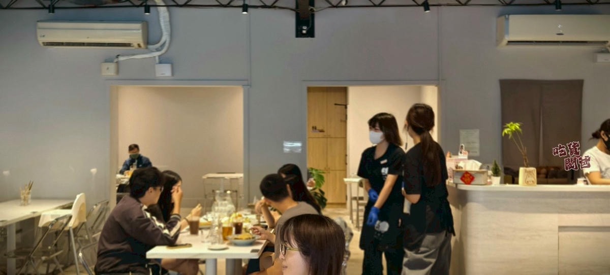 夏德莉鳳山店2.0|超人氣巷弄隱藏版,是甜點店?義大利麵店?定食專賣?一吃愛上! - 第4張圖 夏德莉鳳山店2.0|超人氣巷弄隱藏版,是甜點店?義大利麵店?定食專賣?一吃愛上!