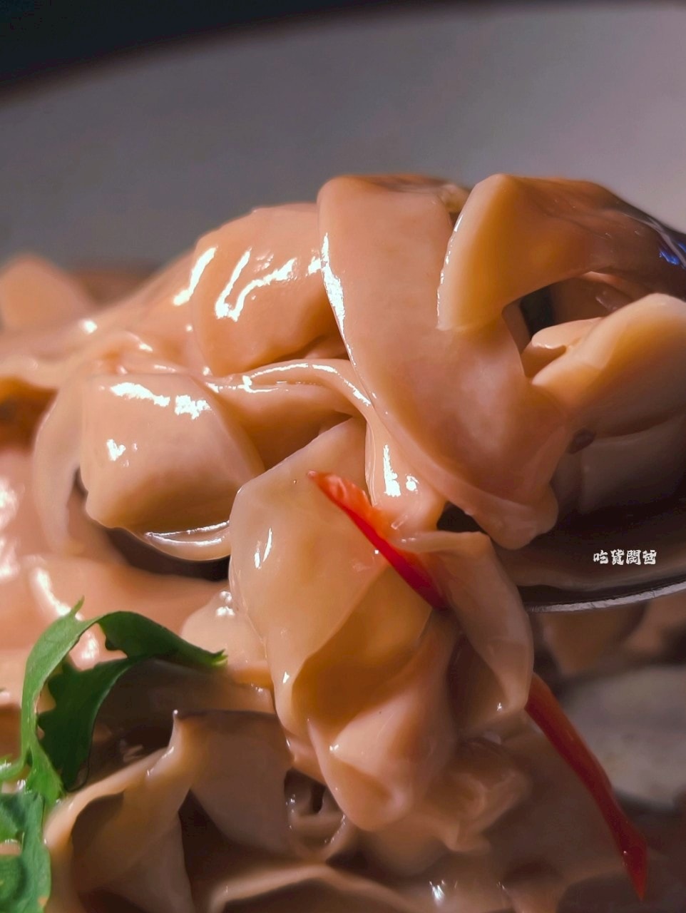 大宅門乾鍋鴨頭｜高雄左營｜超派一鍋二吃讓我一訪再訪，功夫菜讓我意猶未盡！