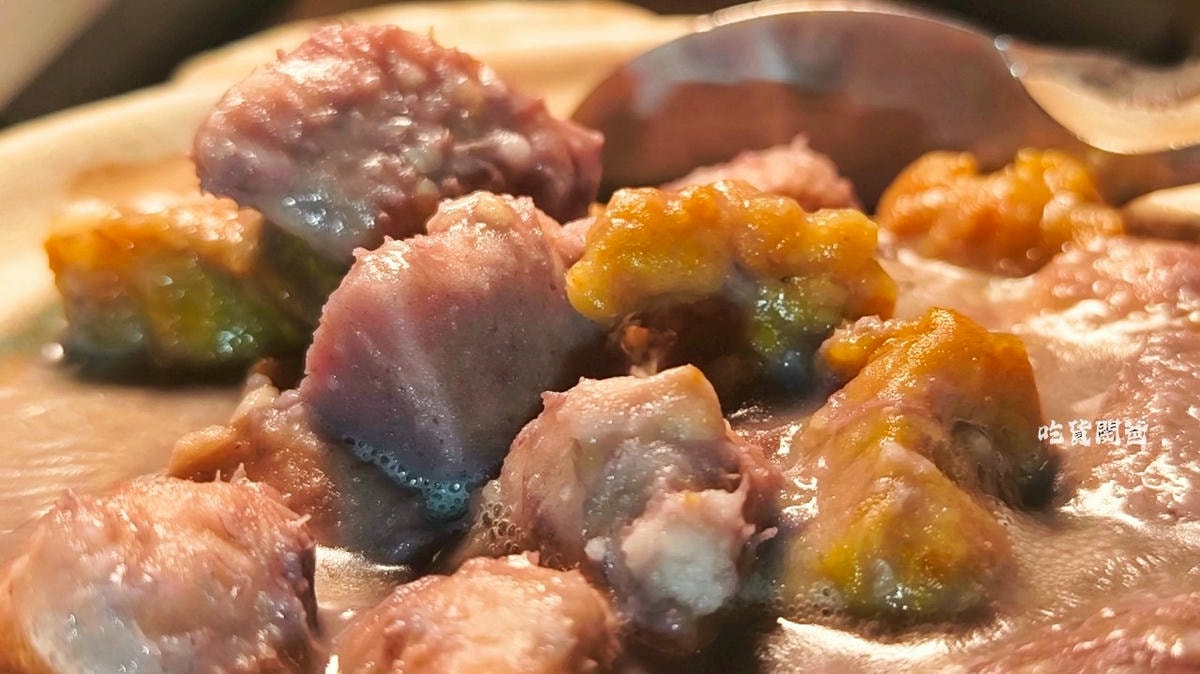 大宅門乾鍋鴨頭｜高雄左營｜超派一鍋二吃讓我一訪再訪，功夫菜讓我意猶未盡！