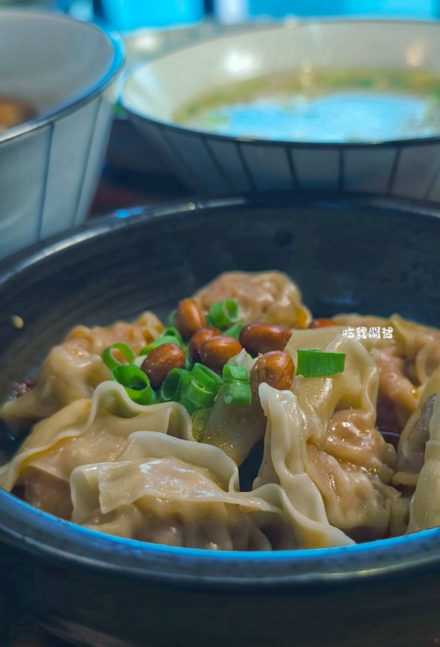 御麵館東港店|夠嗆!隱藏版小食堂,四川麻辣肥腸炸醬麵、酸辣乾粉夠勁必吃! - 第37張圖 御麵館東港店|夠嗆!隱藏版小食堂,四川麻辣肥腸炸醬麵、酸辣乾粉夠勁必吃!