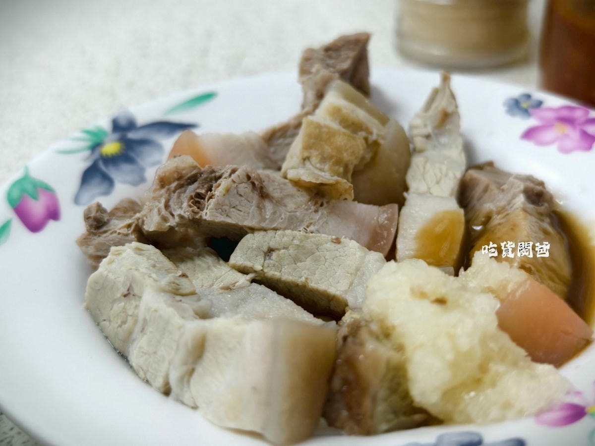 旺肉燥飯|高雄後驛老字號肉燥飯,必吃油條魚丸湯、滷豆腐、煎魚腸必點! - 第19張圖 旺肉燥飯|高雄後驛老字號肉燥飯,必吃油條魚丸湯、滷豆腐、煎魚腸必點!