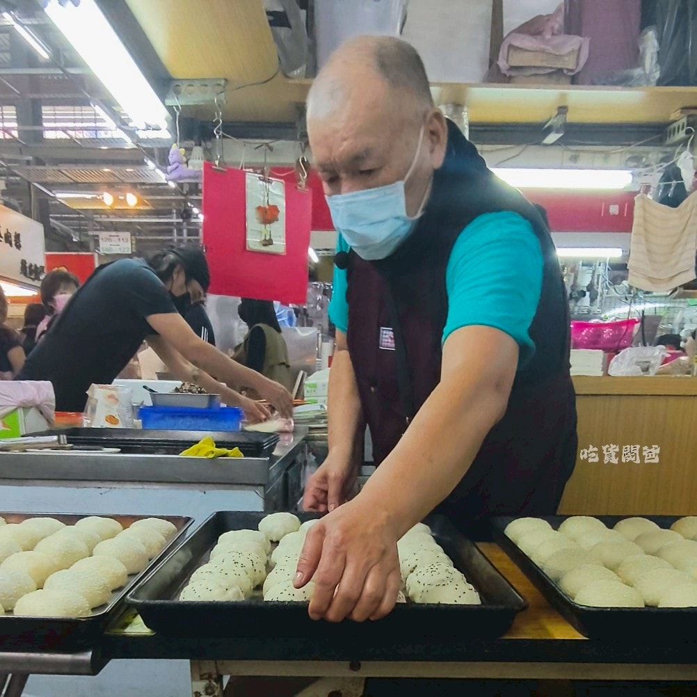 東慶北堂烤包子|高雄左營|隱藏市場內的老字號包子店,烤包子吃過沒?會愛上! - 第11張圖 東慶北堂烤包子|高雄左營|隱藏市場內的老字號包子店,烤包子吃過沒?會愛上!