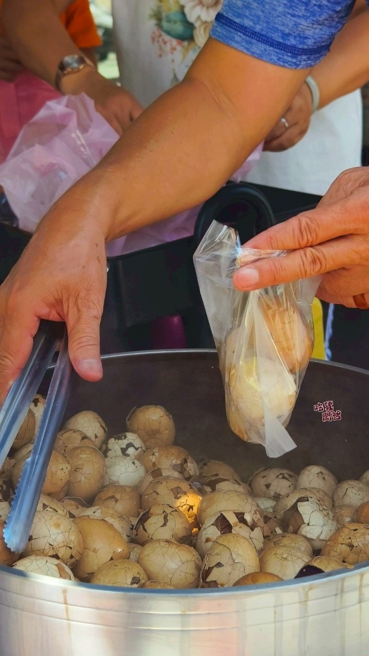 珍珍茶葉蛋|高雄林園|柴火熬煮的隱藏版茶葉蛋,茶香、醬香、蛋香完美呈現! - 第13張圖 珍珍茶葉蛋|高雄林園|柴火熬煮的隱藏版茶葉蛋,茶香、醬香、蛋香完美呈現!