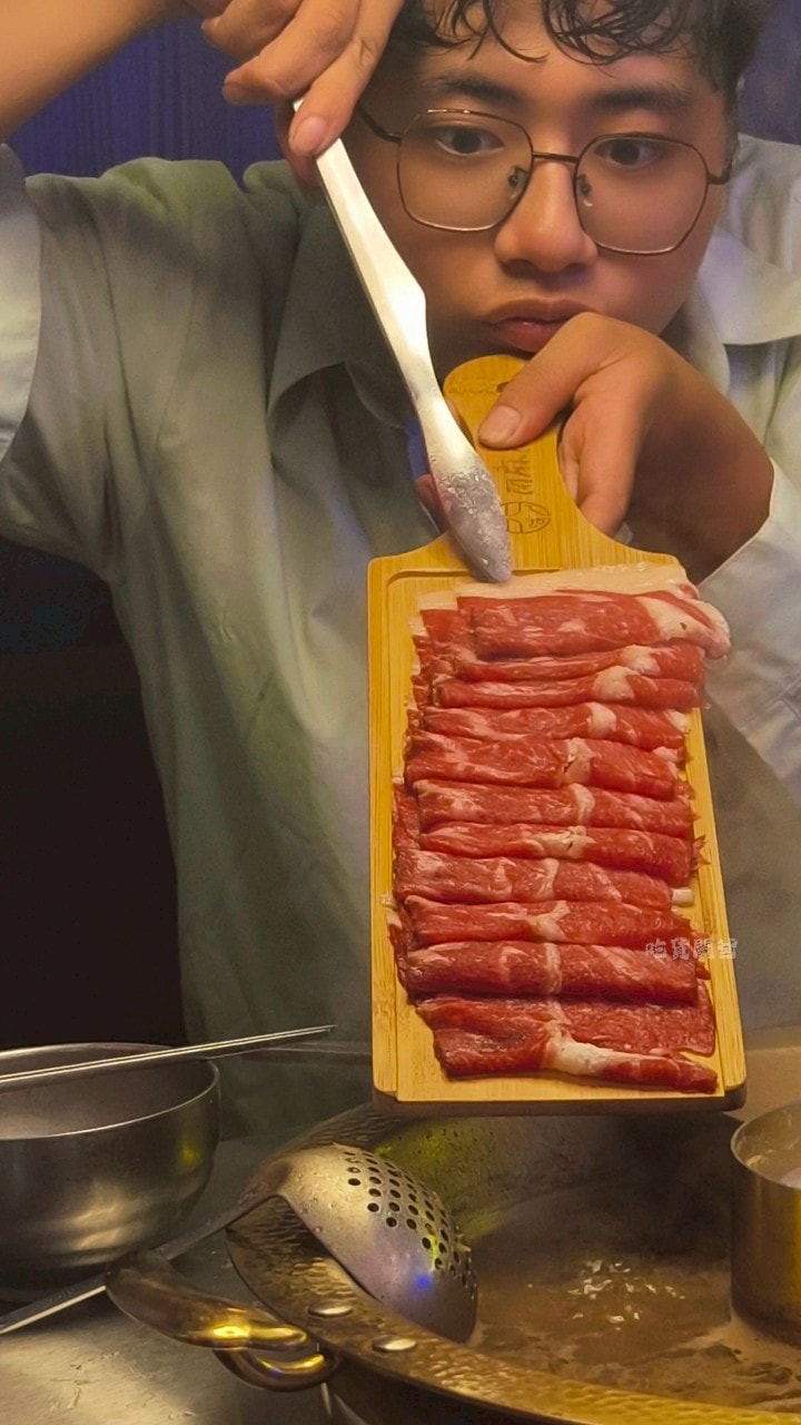 開麻開辣|最狂高雄吃到飽|火鍋七吃?數十種熱炒通通吃到飽,顛覆吃到飽的世界! - 第51張圖 開麻開辣|最狂高雄吃到飽|火鍋七吃?數十種熱炒通通吃到飽,顛覆吃到飽的世界!
