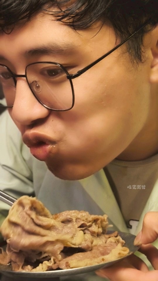 開麻開辣|最狂高雄吃到飽|火鍋七吃?數十種熱炒通通吃到飽,顛覆吃到飽的世界! - 第53張圖 開麻開辣|最狂高雄吃到飽|火鍋七吃?數十種熱炒通通吃到飽,顛覆吃到飽的世界!