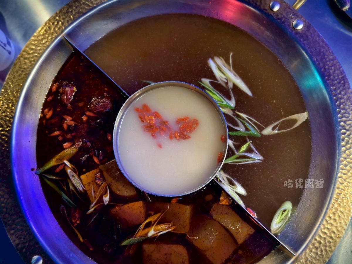 開麻開辣|最狂高雄吃到飽|火鍋七吃?數十種熱炒通通吃到飽,顛覆吃到飽的世界! - 第34張圖 開麻開辣|最狂高雄吃到飽|火鍋七吃?數十種熱炒通通吃到飽,顛覆吃到飽的世界!