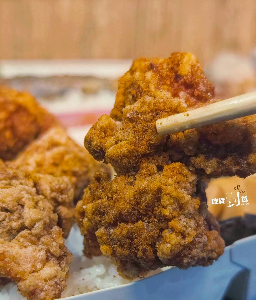 福容軒｜高雄仁武｜百元不到的便當，份量浮誇，主菜鋪好鋪滿，飽到天靈蓋 !