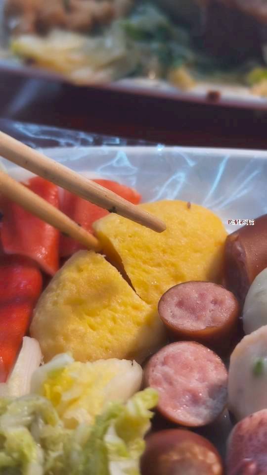 小樽關東煮|高雄鳳山|超狂隱藏版,當蔬果白湯遇上麻辣湯汁,一攤兩吃,超浮誇! - 第31張圖 小樽關東煮|高雄鳳山|超狂隱藏版,當蔬果白湯遇上麻辣湯汁,一攤兩吃,超浮誇!