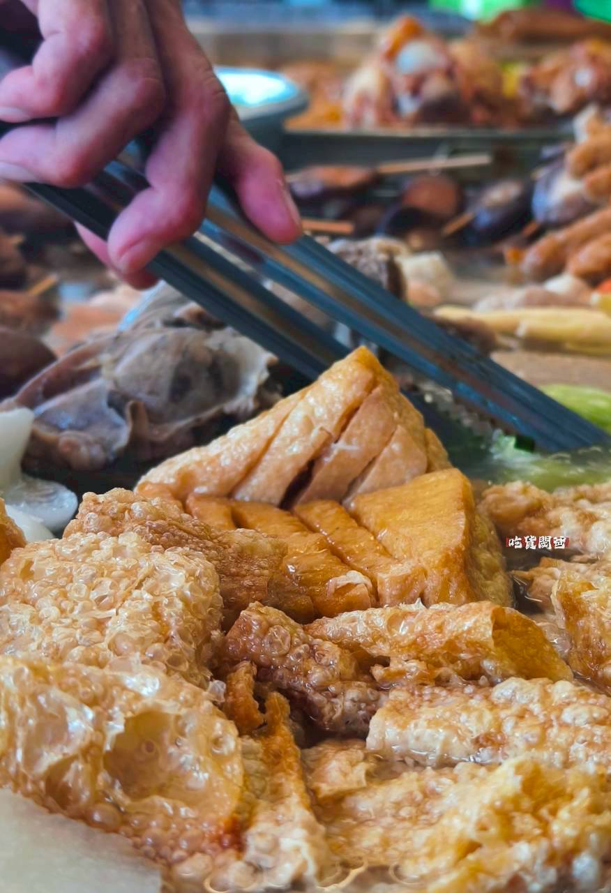 小樽關東煮|高雄鳳山|超狂隱藏版,當蔬果白湯遇上麻辣湯汁,一攤兩吃,超浮誇! - 第56張圖 小樽關東煮|高雄鳳山|超狂隱藏版,當蔬果白湯遇上麻辣湯汁,一攤兩吃,超浮誇!