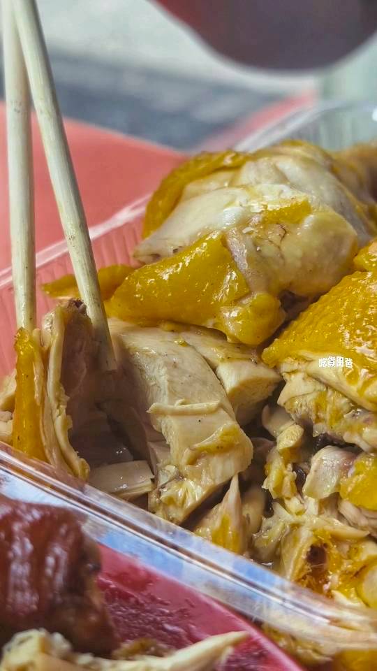 阿欽師跑山雞肉飯｜高雄六龜｜包手老闆！60元秒殺雙雞肉飯，生熟雞也是早早淨空，超扯！