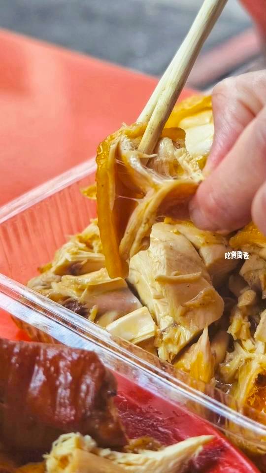 阿欽師跑山雞肉飯｜高雄六龜｜包手老闆！60元秒殺雙雞肉飯，生熟雞也是早早淨空，超扯！