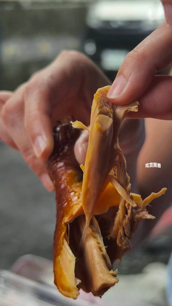 阿欽師跑山雞肉飯｜高雄六龜｜包手老闆！60元秒殺雙雞肉飯，生熟雞也是早早淨空，超扯！