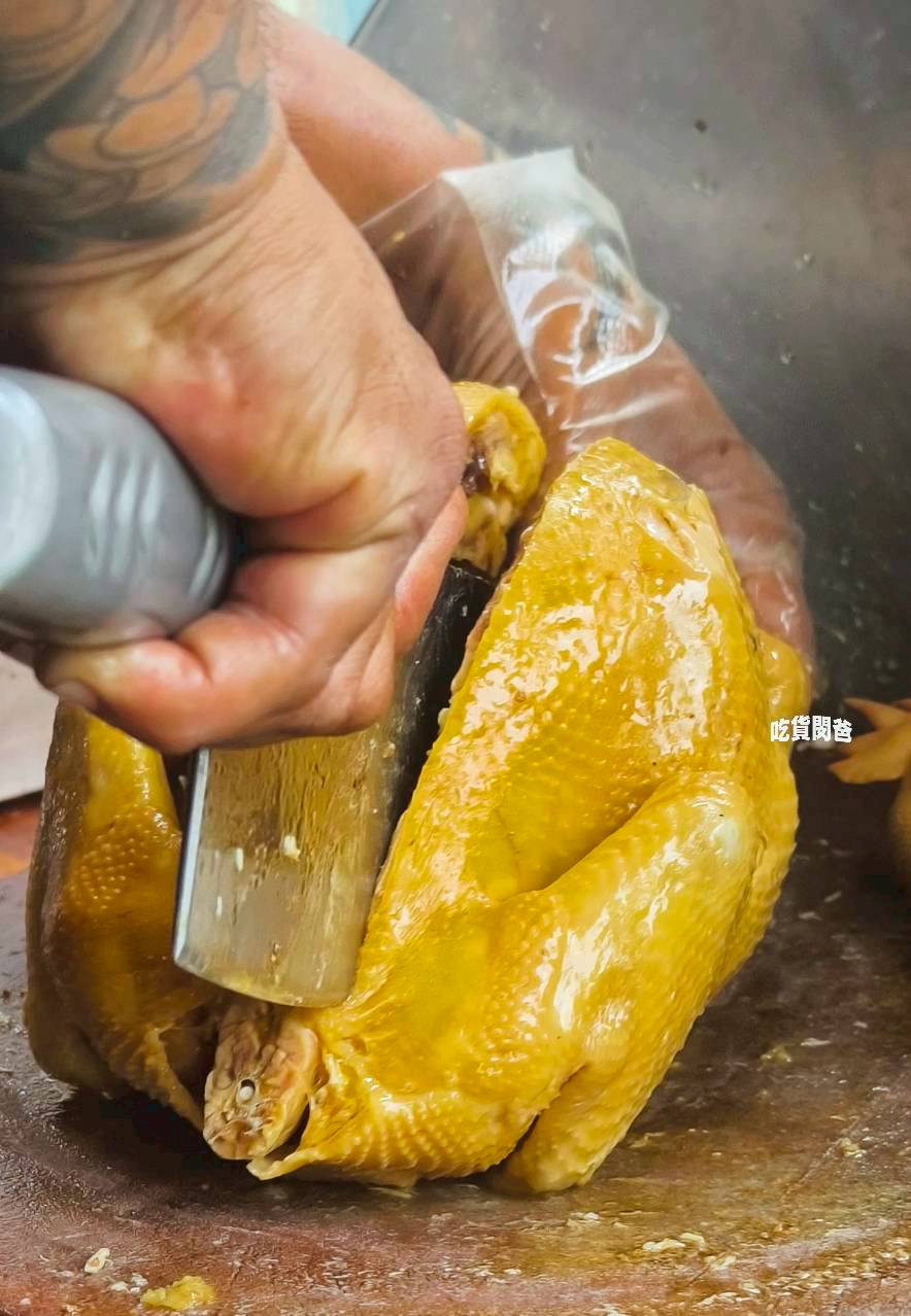 阿欽師跑山雞肉飯｜高雄六龜｜包手老闆！60元秒殺雙雞肉飯，生熟雞也是早早淨空，超扯！