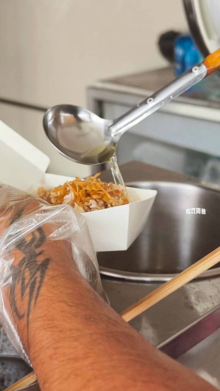 阿欽師跑山雞肉飯｜高雄六龜｜包手老闆！60元秒殺雙雞肉飯，生熟雞也是早早淨空，超扯！