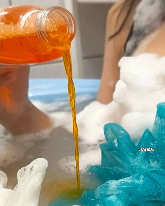 沙威隆潔身液｜居家沐浴推薦，陪伴我們從小到大的潔淨肌膚的神隊友！