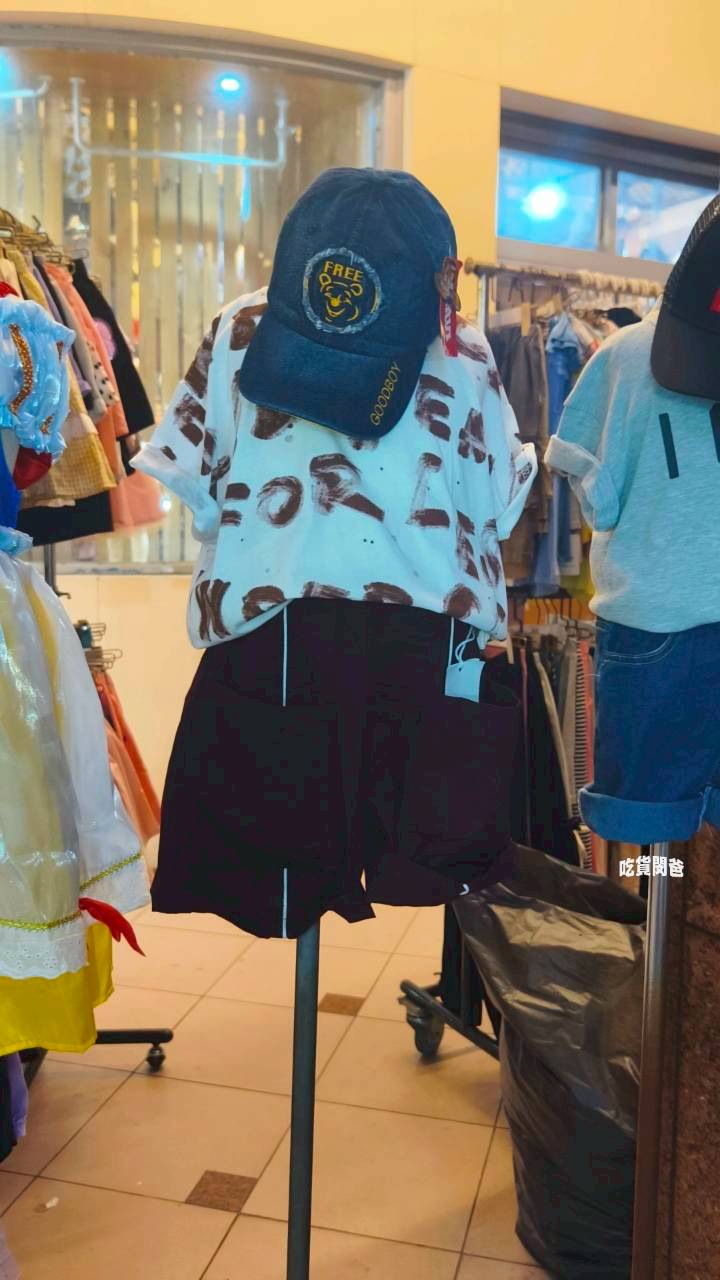 高雄超好買百元童裝!買到手停不下來,當季CP童裝、換季特賣撿好康的童裝首選|伊朵拉嬰幼兒服飾 - 第12張圖 高雄超好買百元童裝!買到手停不下來,當季CP童裝、換季特賣撿好康的童裝首選|伊朵拉嬰幼兒服飾