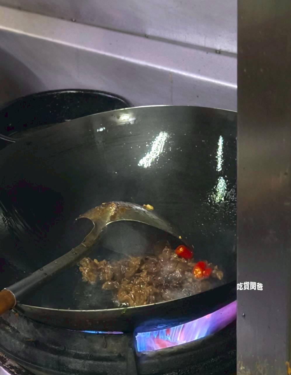 松羊肉｜高雄左營｜隱藏巷弄間的老字號羊肉店，羊肉不腥羶，超夠味！一吃愛上！