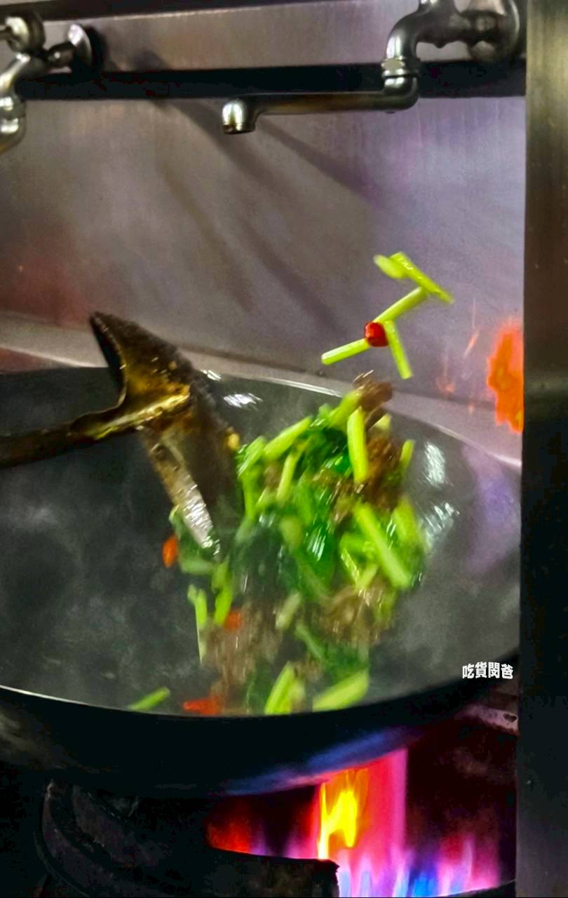 松羊肉｜高雄左營｜隱藏巷弄間的老字號羊肉店，羊肉不腥羶，超夠味！一吃愛上！