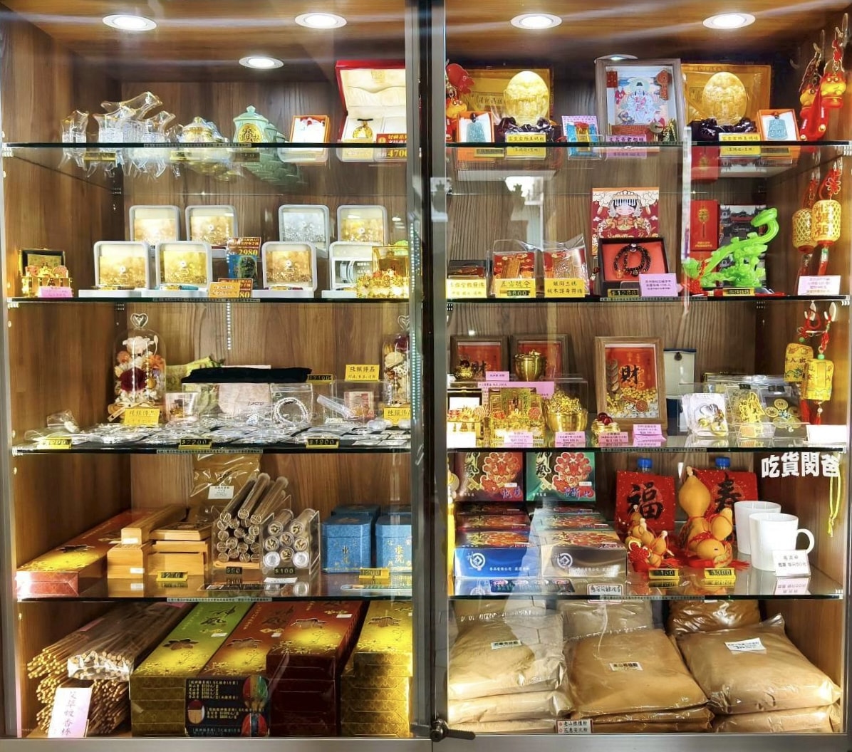 高雄大樹朝天宮|銀同媽祖讓我在質樸中找到生活的庇護、安定的力量 - 第10張圖 高雄大樹朝天宮|銀同媽祖讓我在質樸中找到生活的庇護、安定的力量