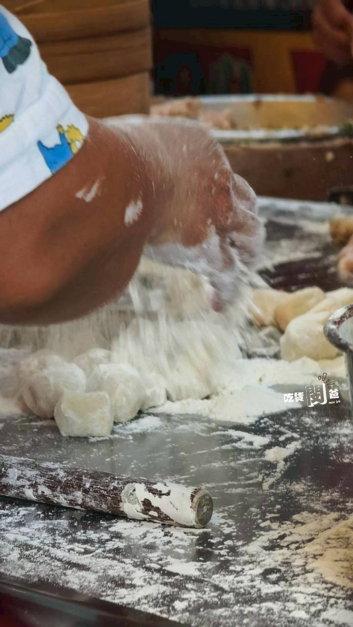 富錦饗小籠湯包|高雄三民|麵皮薄、爆炸湯汁、餡料飽嘴的老店早午餐! - 第6張圖 富錦饗小籠湯包|高雄三民|麵皮薄、爆炸湯汁、餡料飽嘴的老店早午餐!