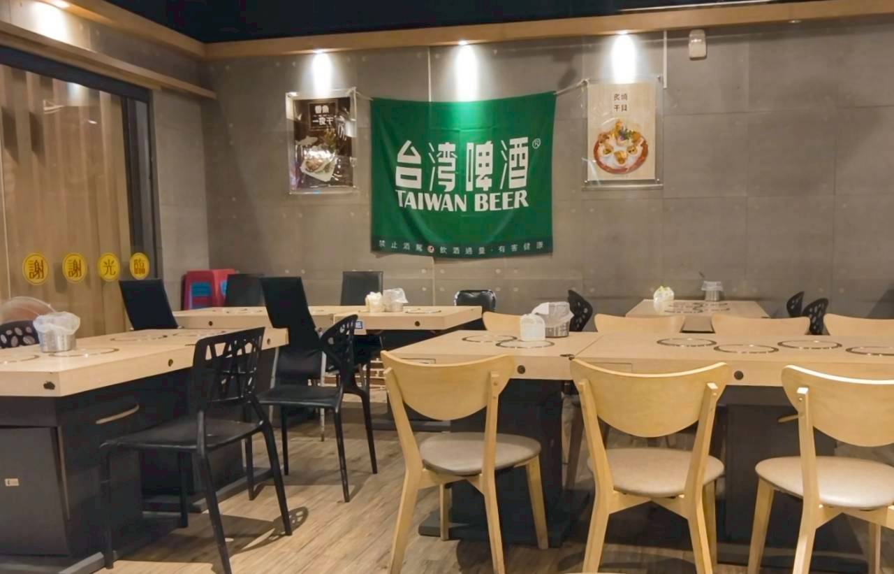 久久熱炒|台南東區|冰淇淋吃到飽的CP熱炒店,眾多台菜讓你爽爽吃! - 第51張圖 久久熱炒|台南東區|冰淇淋吃到飽的CP熱炒店,眾多台菜讓你爽爽吃!