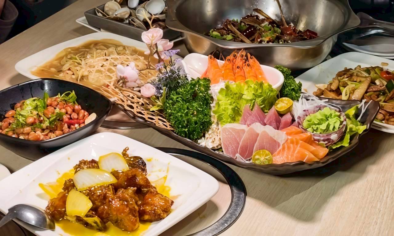 久久熱炒|台南東區|冰淇淋吃到飽的CP熱炒店,眾多台菜讓你爽爽吃! - 第53張圖 久久熱炒|台南東區|冰淇淋吃到飽的CP熱炒店,眾多台菜讓你爽爽吃!