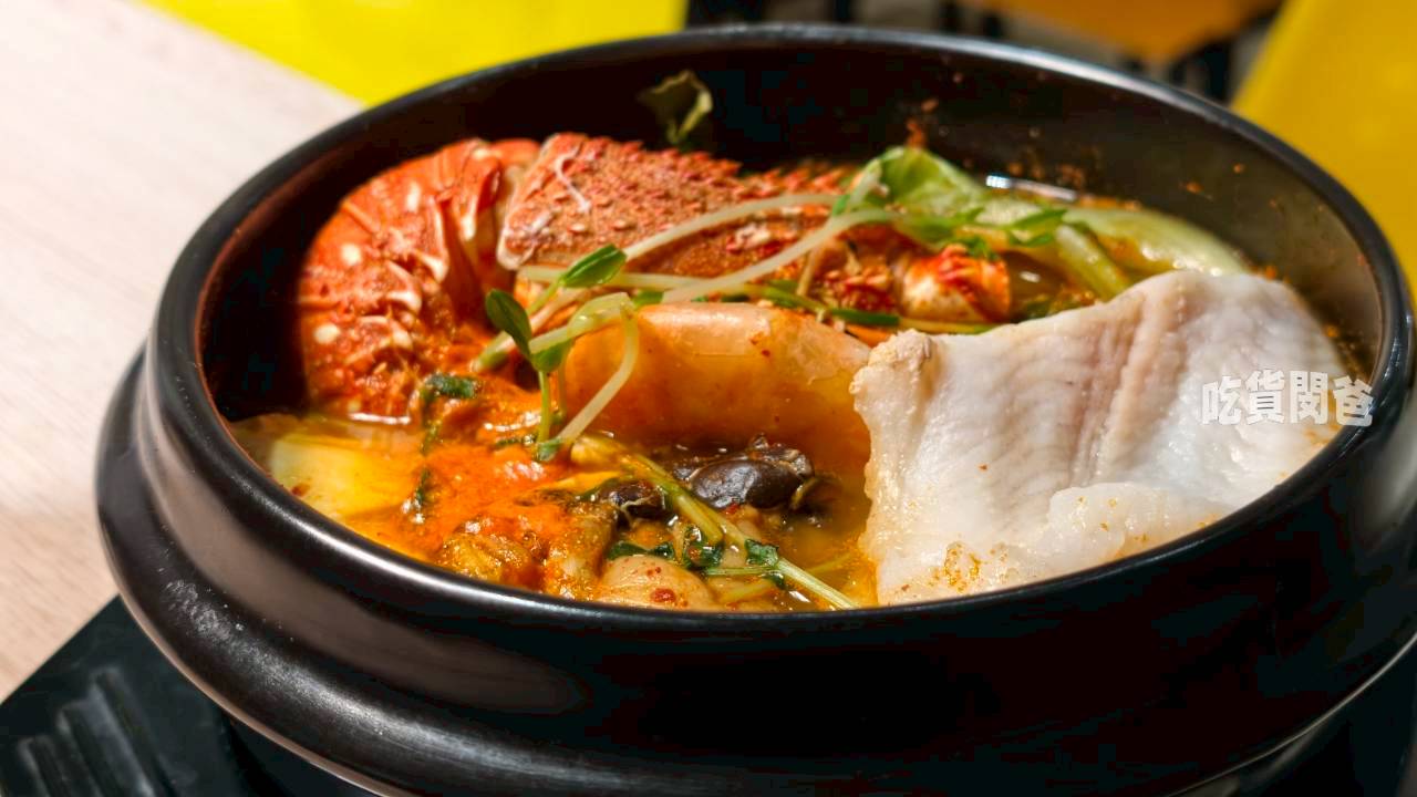一日三餐|高雄小港|隱藏版韓國料理小食堂,不吃還好,一吃愛上! - 第15張圖 一日三餐|高雄小港|隱藏版韓國料理小食堂,不吃還好,一吃愛上!