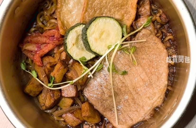 一日三餐|高雄小港|隱藏版韓國料理小食堂,不吃還好,一吃愛上! - 第42張圖 一日三餐|高雄小港|隱藏版韓國料理小食堂,不吃還好,一吃愛上!