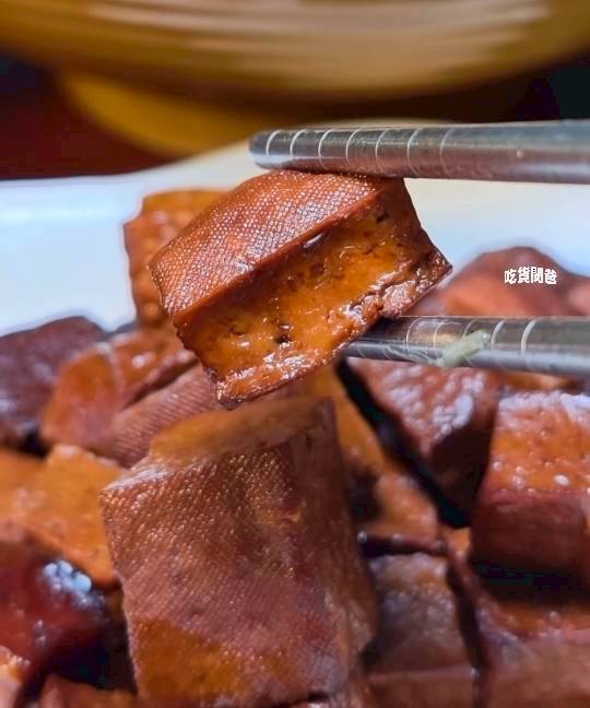 真鶴牛肉拉麵|高雄左營|戰斧牛肉麵吃過沒?牛三寶、肥腸麵,你會愛上! - 第41張圖 真鶴牛肉拉麵|高雄左營|戰斧牛肉麵吃過沒?牛三寶、肥腸麵,你會愛上!
