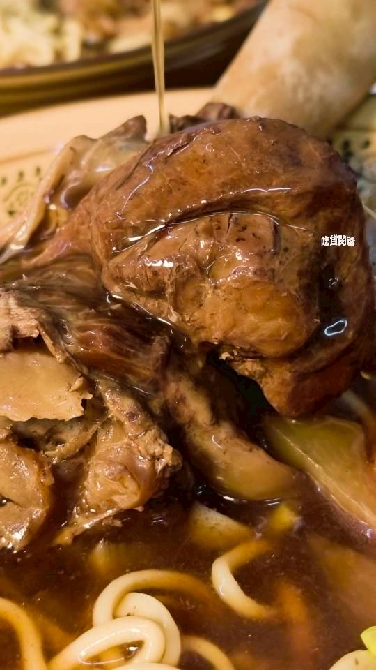 真鶴牛肉拉麵|高雄左營|戰斧牛肉麵吃過沒?牛三寶、肥腸麵,你會愛上! - 第17張圖 真鶴牛肉拉麵|高雄左營|戰斧牛肉麵吃過沒?牛三寶、肥腸麵,你會愛上!