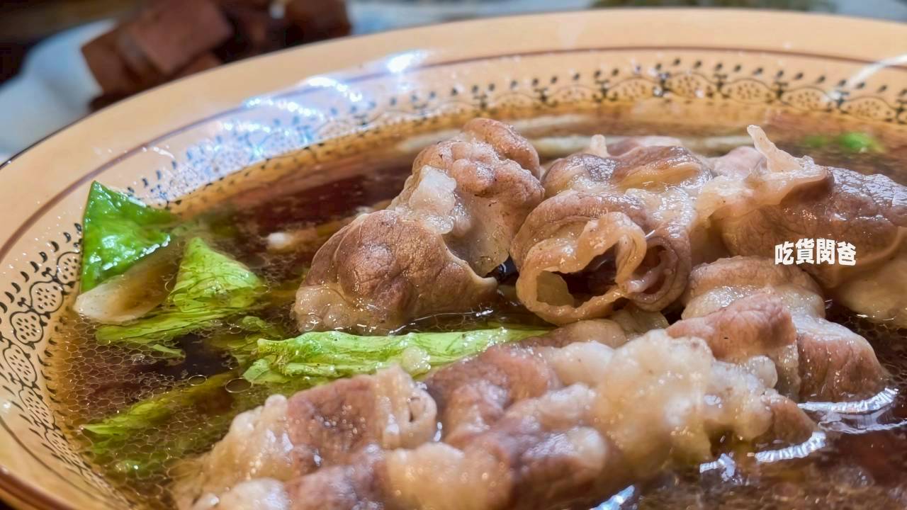 真鶴牛肉拉麵|高雄左營|戰斧牛肉麵吃過沒?牛三寶、肥腸麵,你會愛上! - 第36張圖 真鶴牛肉拉麵|高雄左營|戰斧牛肉麵吃過沒?牛三寶、肥腸麵,你會愛上!