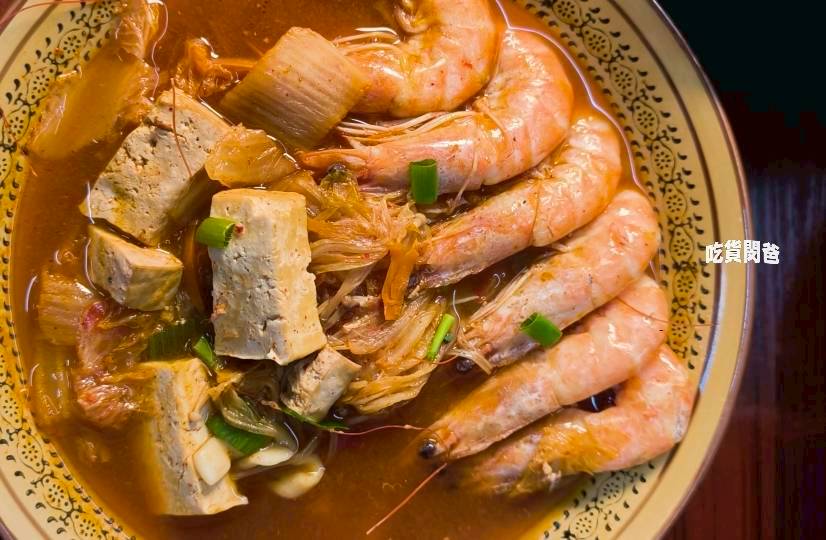 真鶴牛肉拉麵|高雄左營|戰斧牛肉麵吃過沒?牛三寶、肥腸麵,你會愛上! - 第31張圖 真鶴牛肉拉麵|高雄左營|戰斧牛肉麵吃過沒?牛三寶、肥腸麵,你會愛上!
